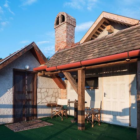 Pataky Borporta Bed & Breakfast Tarcal Exterior photo